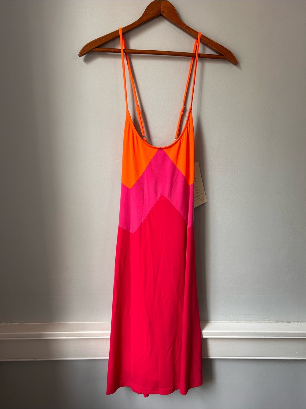 Boston Proper Colorblock NWT Chevron Bodycon Sundress Pink Orange Sz Medium